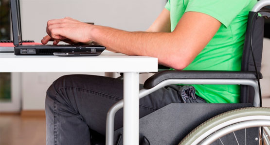 Утверждены стандарты рабочего места лиц с инвалидностью
